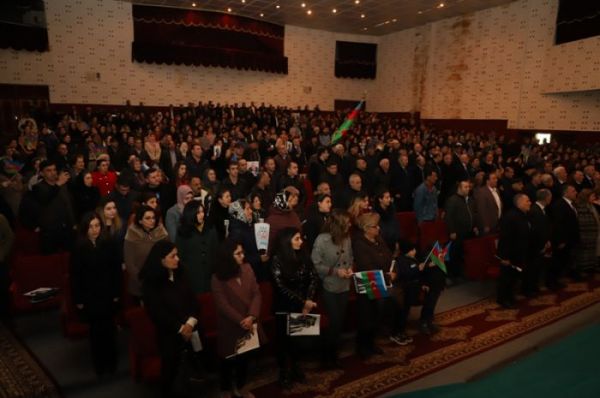 Sabir Rüstəmxanlı Neftçalada seçkiyə möhür vurdu: MÖHTƏŞƏM GÖRÜŞ – VİDEO+ FOTOLAR