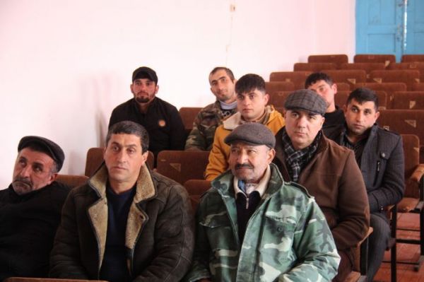 Natiq Nəbili seçicilərlə görüşlərini davam etdirir - FOTOLAR