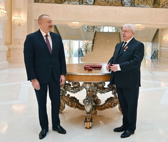 Prezident Mixail Qusmanla görüşdü - FOTO