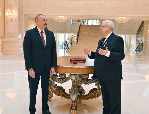 Prezident Mixail Qusmanla görüşdü - FOTO