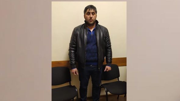 Onlayn yolla narkotik satan narkokuryer tutuldu - FOTO