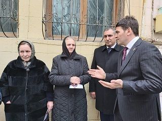 19 saylı Nərimanov Birinci Seçki Dairəsində Güloğlan Cabbarova xalq sevgisi-FOTO
