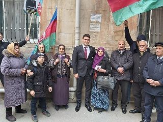 19 saylı Nərimanov Birinci Seçki Dairəsində Güloğlan Cabbarova xalq sevgisi-FOTO