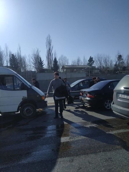 Bakı-Sumqayıt yolunda qəza: “Ford”la avtomobil toqquşdu - FOTO