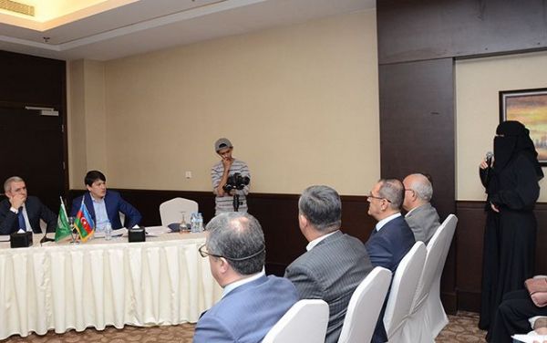 Fuad Muradov Ər-Riyadda yaşayan azərbaycanlılarla görüşdü - Fotolar