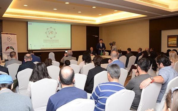 Fuad Muradov Ər-Riyadda yaşayan azərbaycanlılarla görüşdü - Fotolar