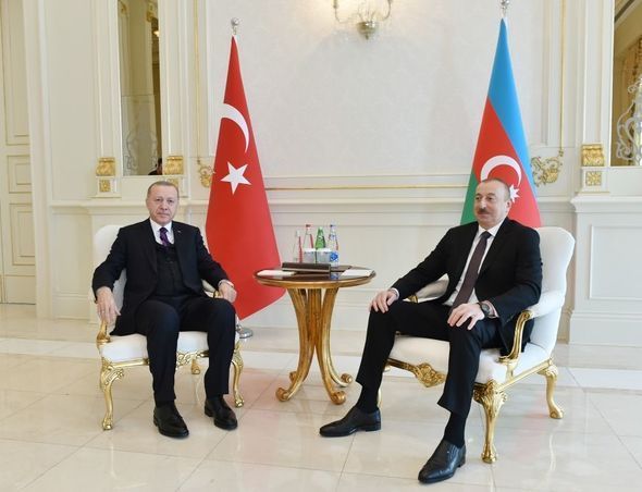 İlham Əliyev və Rəcəb Tayyib Ərdoğanın təkbətək görüşü oldu - YENİLƏNİB + FOTO