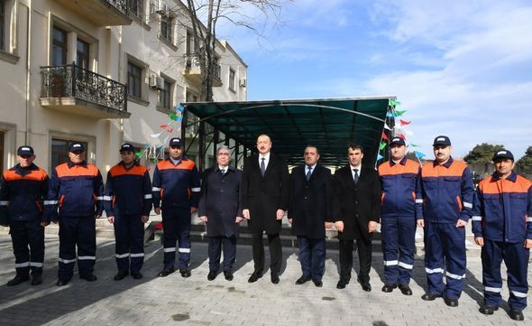 İlham Əliyev Bakıda yeraltı piyada keçidinin açılışında - YENİLƏNİB + FOTO