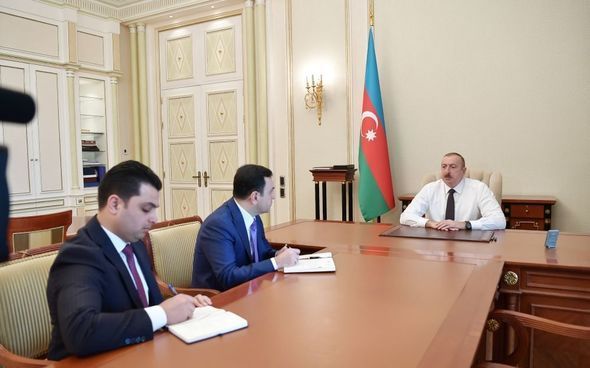 İlham Əliyev yeni təyin olunan icra başçılarını qəbul etdi - YENİLƏNİB + FOTO