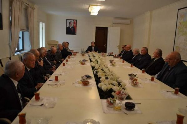 Nahid Bağırov ağsaqqallarla görüşüb-FOTOLAR