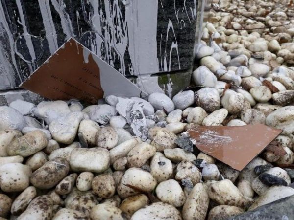 Natavanın Belçikadakı abidəsinə qarşı vandalizim