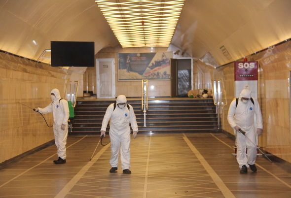 Bakı Metropoliteni COVID-19-la bağlı sərnişinlərə müraciət etdi - FOTO