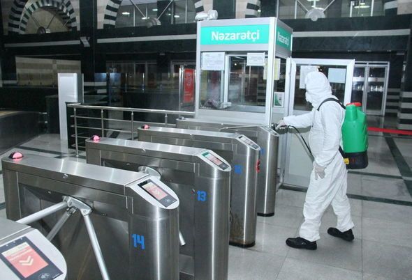 Bakı Metropoliteni COVID-19-la bağlı sərnişinlərə müraciət etdi - FOTO