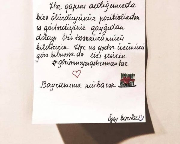 Ürəyinizi görürük- Karantindən təsirli FOTOLAR