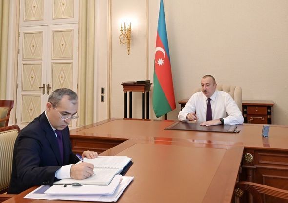İlham Əliyev Mikayıl Cabbarovu qəbul etdi - FOTO