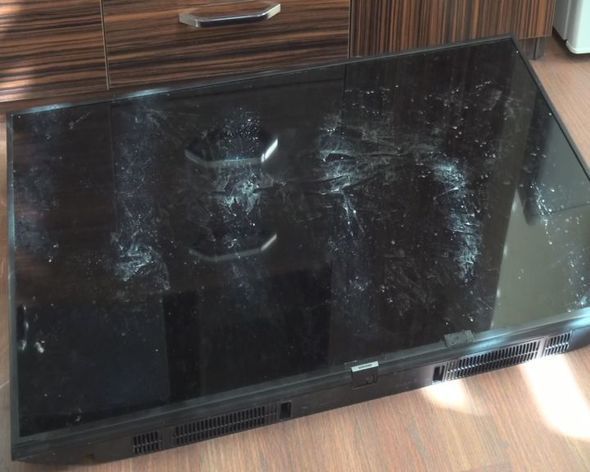 Balakəndə evdən televizor və məişət əşyaları oğurlandı - FOTO