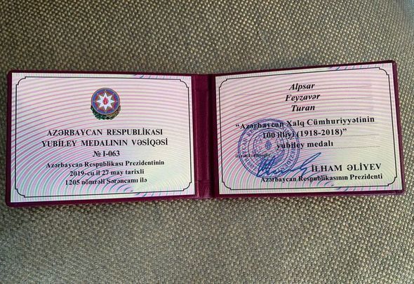 Əli bəy Hüseynzadənin qızı 101 yaşında vəfat edib - FOTO